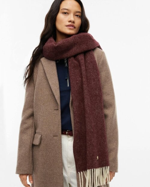 Tommy Hilfiger TH Elevated Chic Womens Woven Scarf - Deep Burgundy