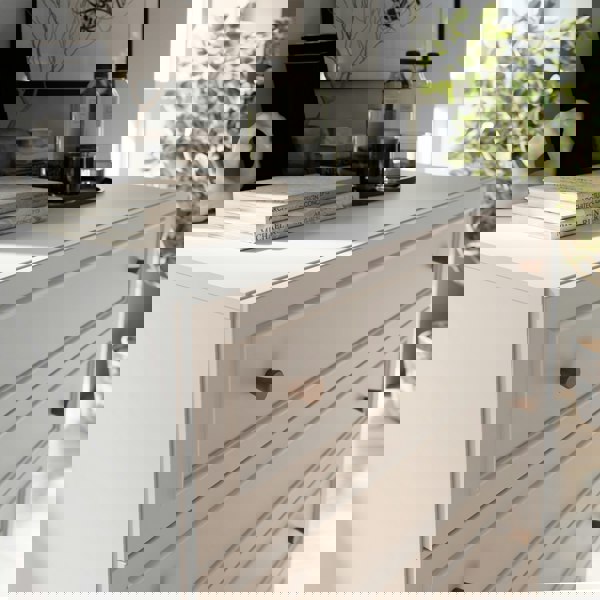 Furniture To Go Wensley 4 Drawer Chest in Light Grey and Oak