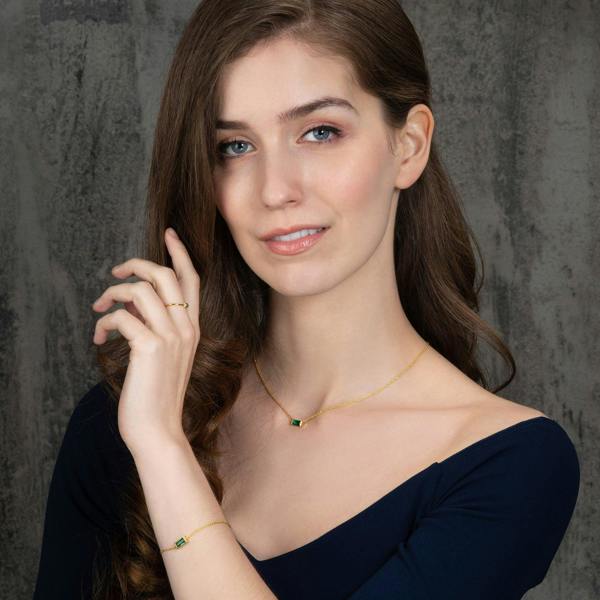 Dainty Gold Bracelet with a Green Cubic Zirconia Stone - namana.london