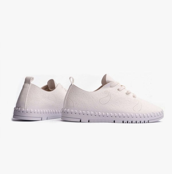 Lotus ALICJA Womens Shoes White