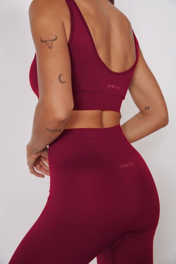 Jeetly.comAlice Petite Magenta Seam Free Sports BraActivewear