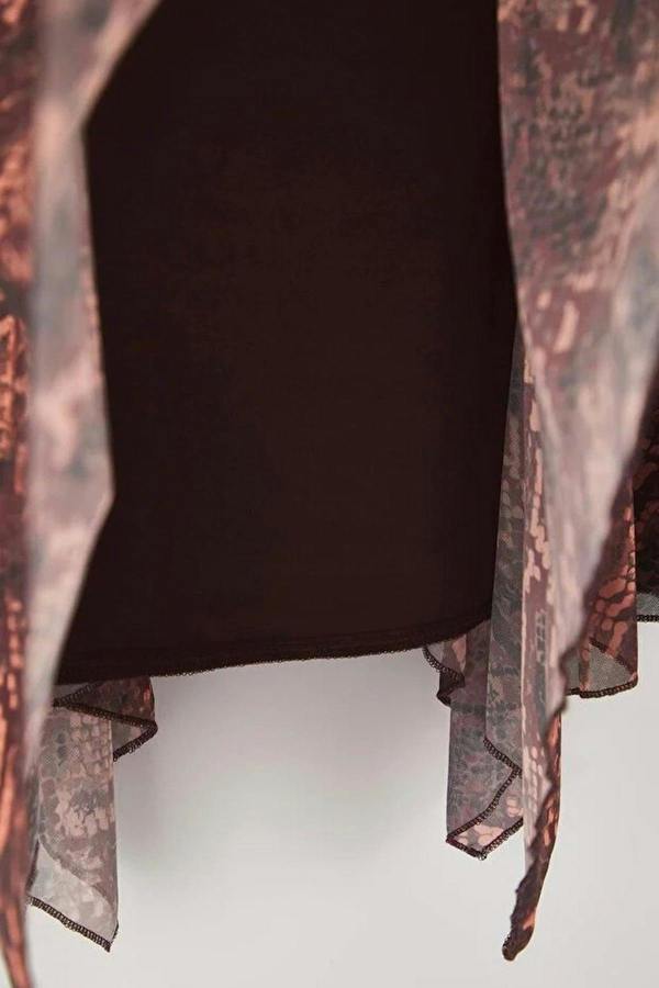 WOVCOR Skater Asymmetric Hem Detail Stretch Knit Skirt