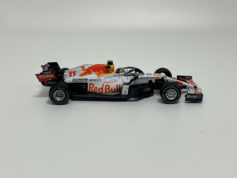 Mini GT Red Bull RB16B #11 Sergio Perez Turkish GP 2021 1:64 Mini GT MGT00679L