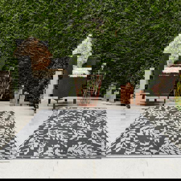 JVL The Gardener Reversible Small Leaf Decorative Outdoor Rug 120x170cm