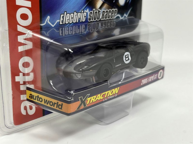 Auto World Slot Cars 2005 Ford GT Black X Traction Flame Throwers HO Scale SC366-3