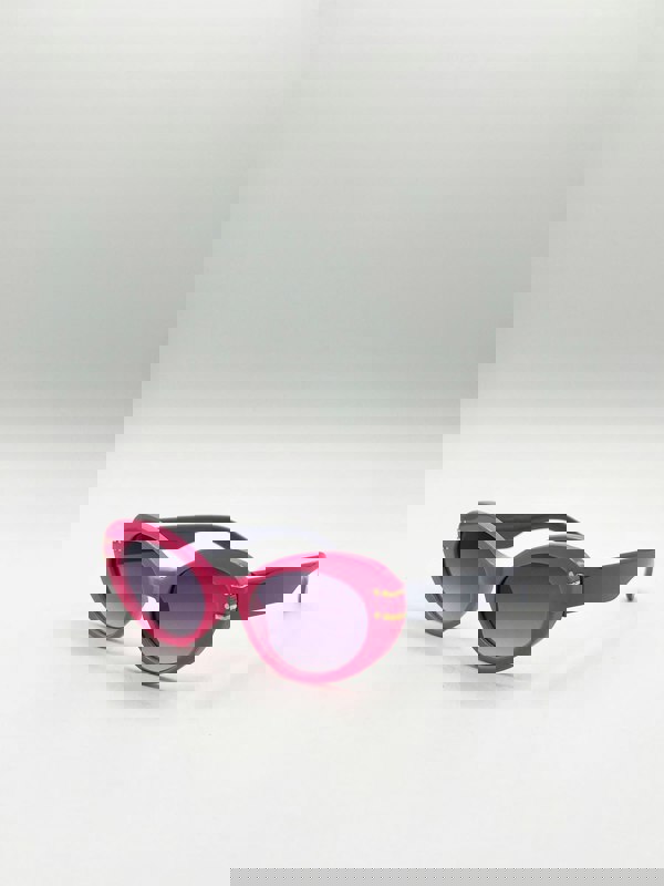 SVNX Oval Cat-Eye Sunglasses in Hot Pink