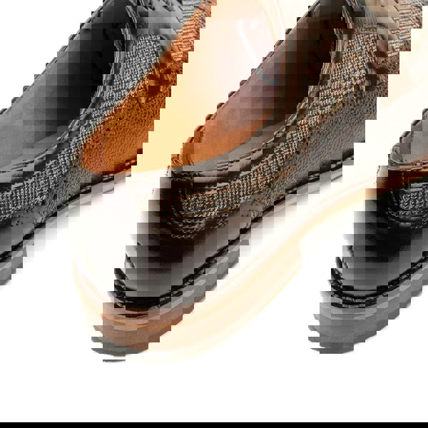 Embassy London Orlando - Brown Check - Men's leather dressy shoe with toe cap and brogue details