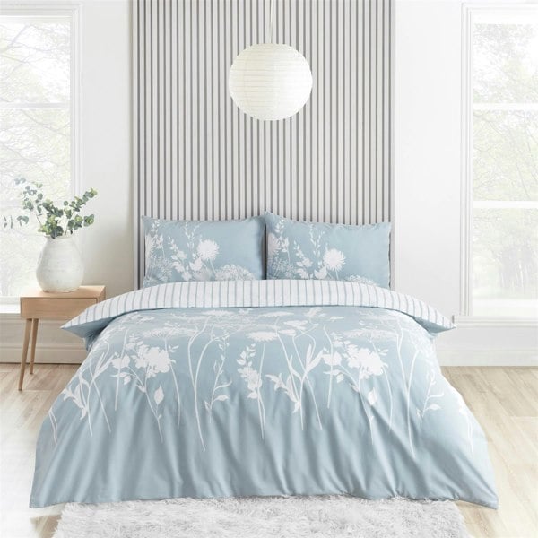 Catherine Lansfield Meadowsweet Floral Seaspray Blue Duvet Cover Set