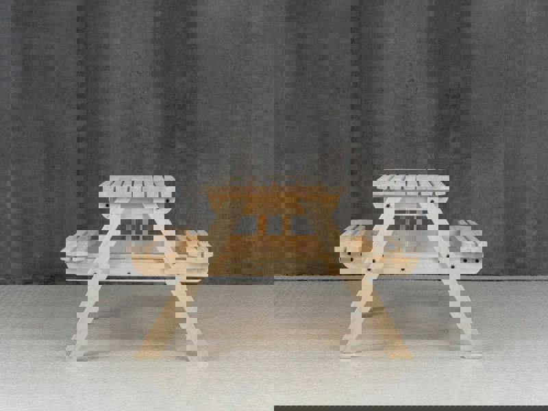 Classic pub-style picnic bench and table, designed for outdoor dining areas such as gardens, patios, cafés, and public spaces, supplied ready for painting.