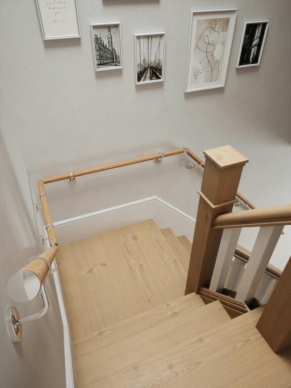 Handrails Direct Stoneleigh Red Oak Quarter Landing Handrail