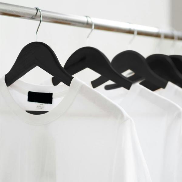 Dyzi 20 Pack Wooden Clothes Hangers With Non Slip Bar