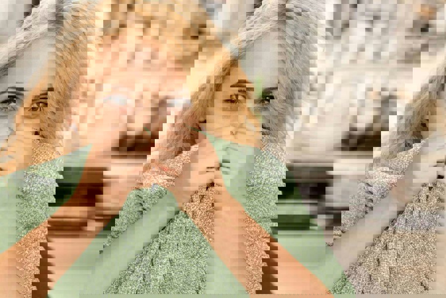 Emma Barclay Darcy Tassel Meadow Green Blanket/Throw