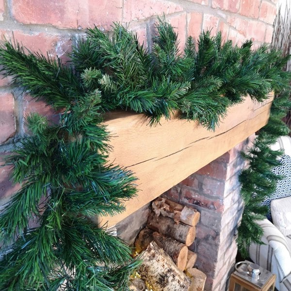 Samuel Alexander 270cm (9ft) Plain Green Kateson Fir Green Christmas Garland with 180 tips