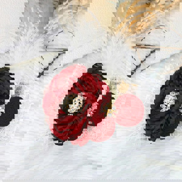 elora head piece in burgundy