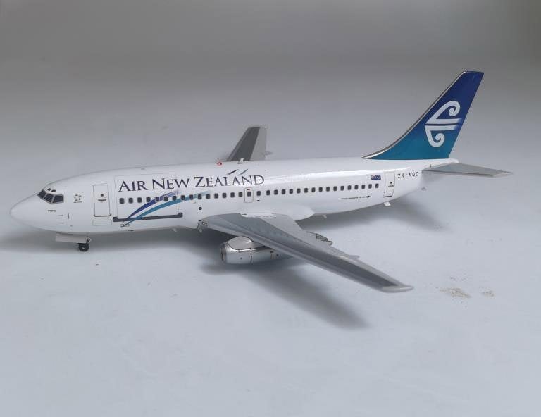 InFlight200 Air New Zealand Boeing 737-200 ZK-NQC With Stand 1:200 Scale Inflight200 IF732NZ0922