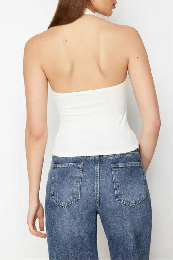 WOVCOR Halter Neck Belt Detail Fitted Knitted Blouse