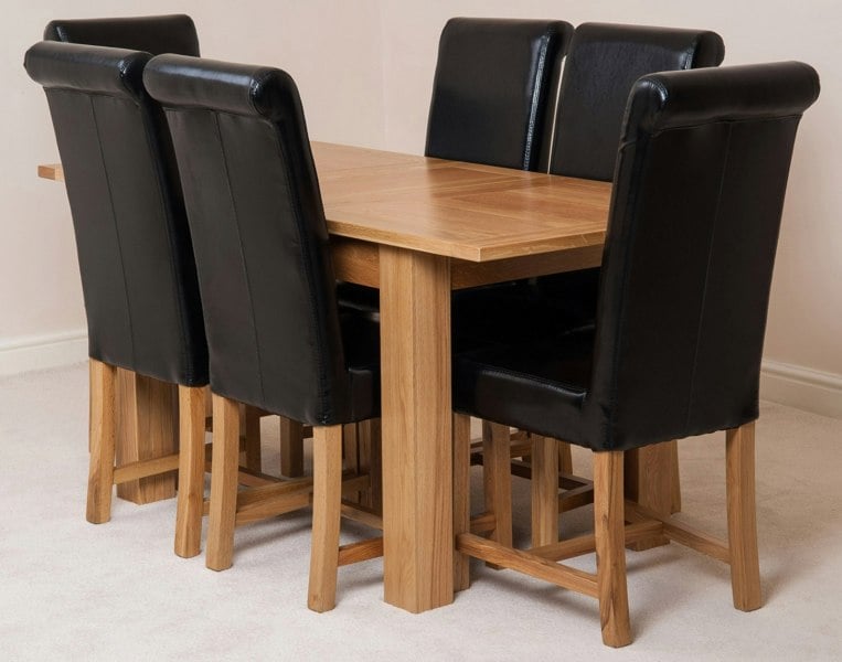 That's Furniture Hampton Small Oak Extending Dining Table with Washington Leather Chairs