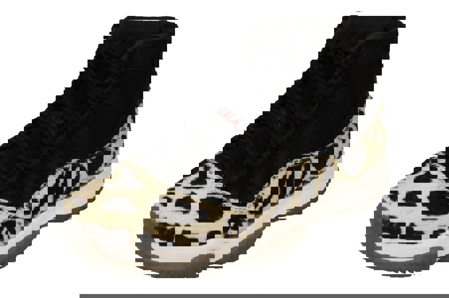 Nike Womens Jordan 11 Retro Trainers Ar0715  010 - Black Gym Red White Sail 010 - Photo 0