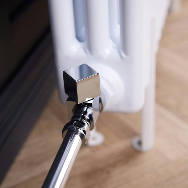 Flode Straight Square Manual Radiator Valve Pack | 15mm x 1/2″ | Chrome