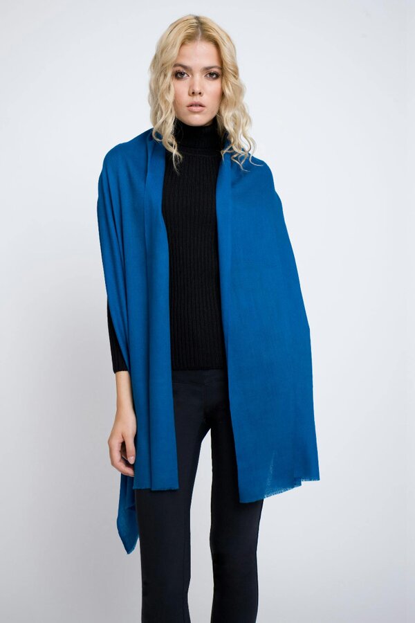 Wool and silk shawl in lagoon blue