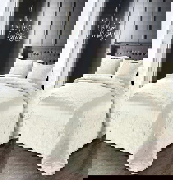 Intimates Damascus Quilted Luxury Bedspread Set