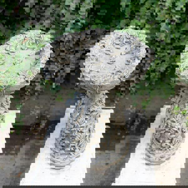 English Oak Design Stone cast Bird Bath Bird feeder