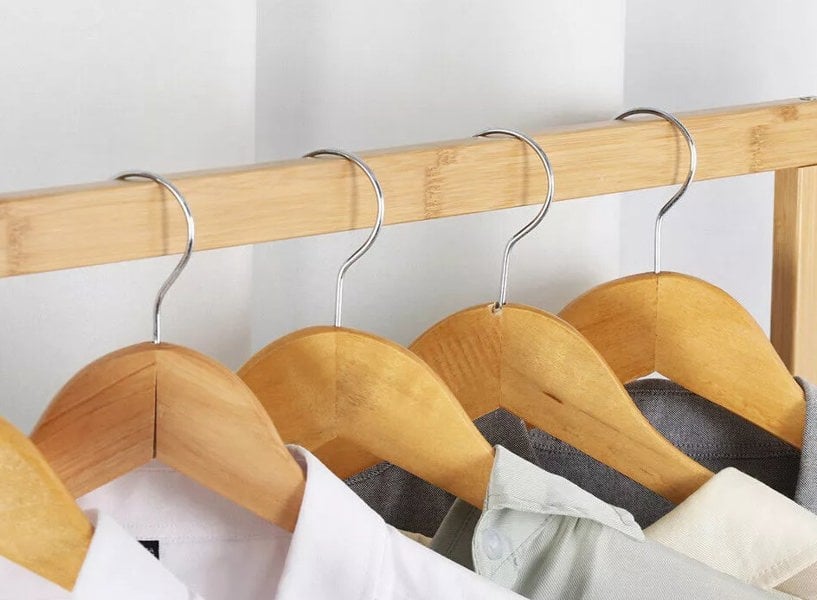 Modcraft Large Bamboo Clothes Rail with Wheels, Wooden Garment Rack with Shelves for Bedroom