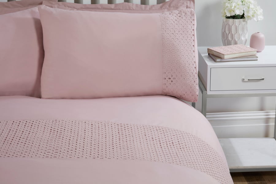 Smart Living Luxury Super Soft Stylish Lace Panel Duvet Cover with Pillowcases - Blush Pink