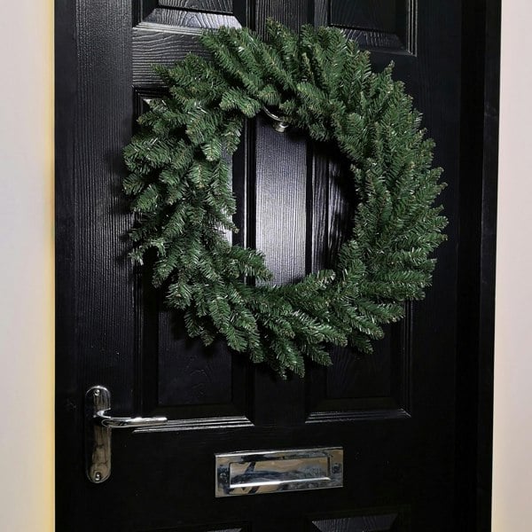 Samuel Alexander 60cm Plain Green Christmas Wreath with 160 Bullet Tips