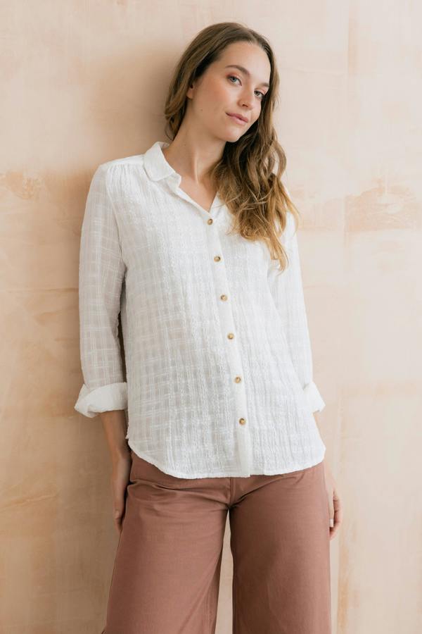 Lily & Me Savannah Textured Seersucker Shirt White