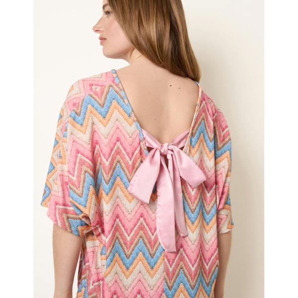 Blue Vanilla Zig Zag Metallic Bow Back Top