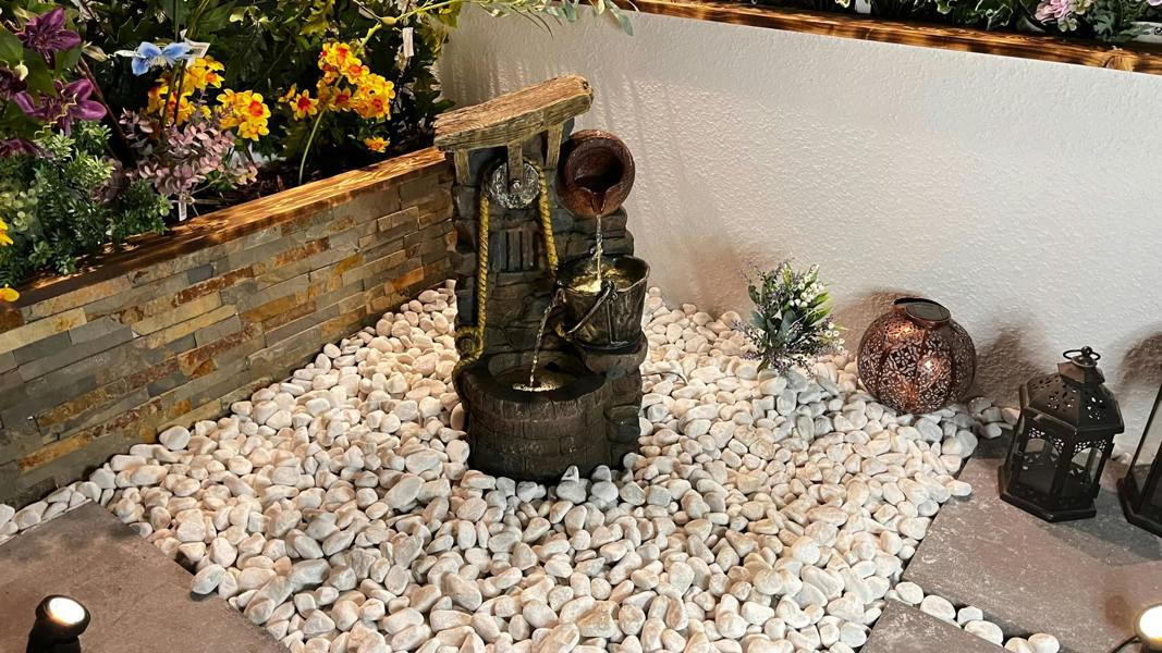 Tranquillity Water Features Rustic Jug Traditional Water Feature