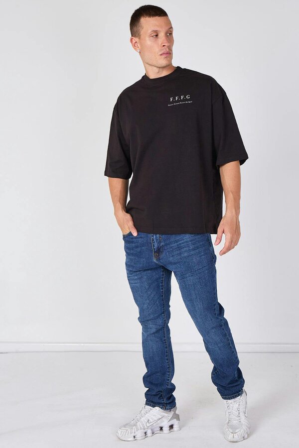 Elaina Fashion Heavyweight Oversized Graphic T-Shirt