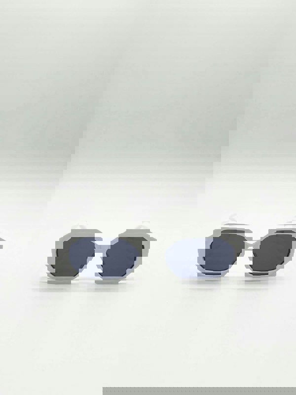 SVNX Oval Geomentric Sunglasses in White