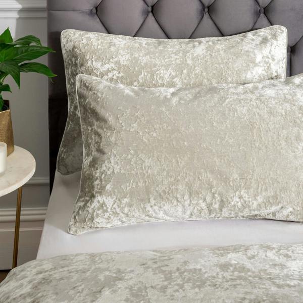 Catherine Lansfield Crushed Velvet Duvet Cover Set