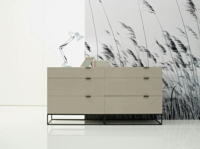 Angel Cerdá Chest of Drawers Grey Wood and Black Steel 7020