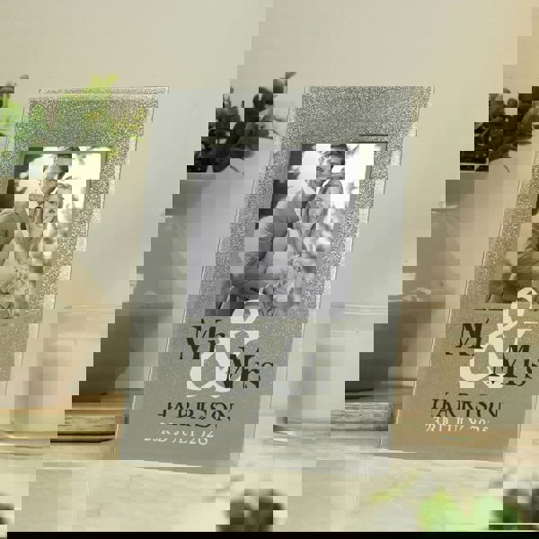 Personalised Memento Company Personalised Mr & Mrs 4x4 Glitter Glass Photo Frame