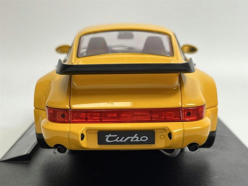 Welly 1989 Porsche 964 Turbo Yellow 1:18 Scale Welly 18026y