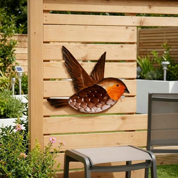 Garden Greatness Hanging Nature Robin Garden Wall Art