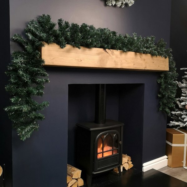 Samuel Alexander 2.7m x 25cm Plain Green Christmas Garland with 200 Tips