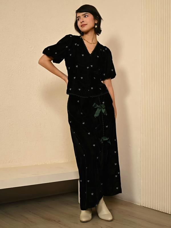 Rose & Nancy Illy Green Embroidered Heart Velvet Skirt