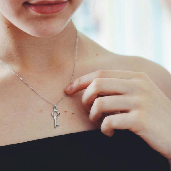Aye Do Gifts Key Silver Necklace