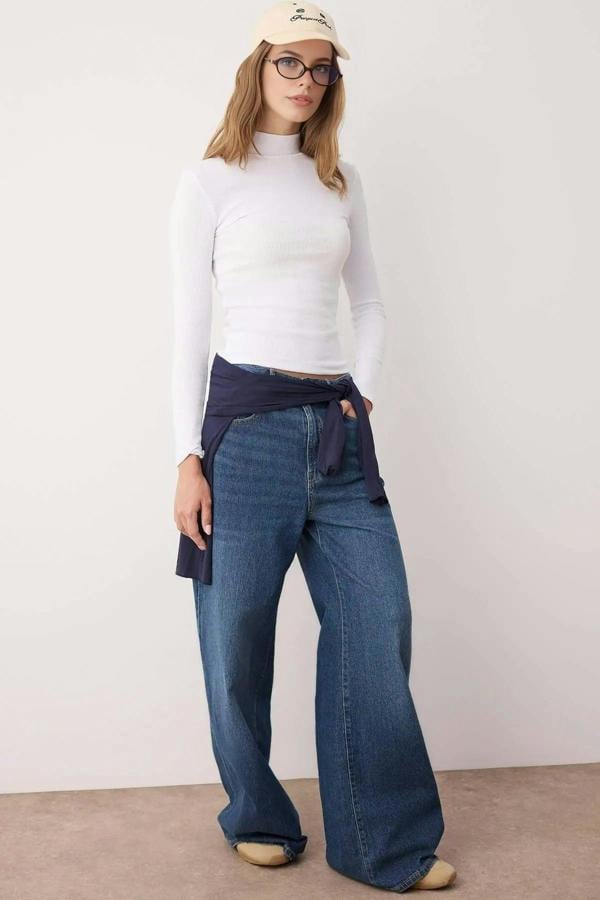 WOVCOR Fitted Stand Collar Long Sleeve Ribbed Knit Blouse