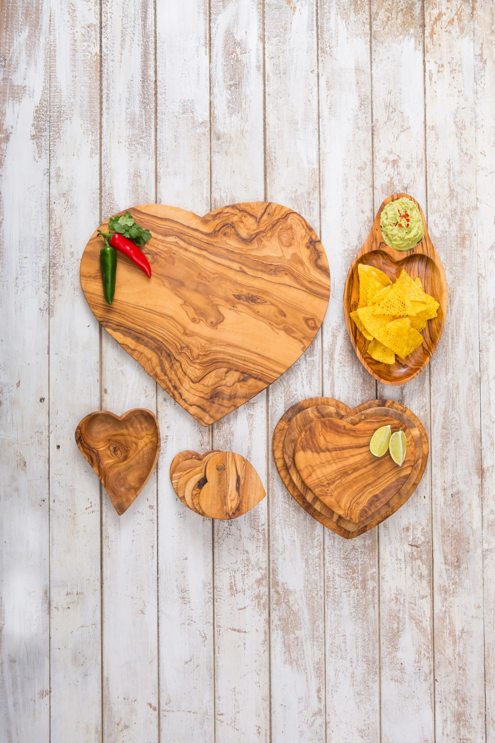 Verano Spanish Ceramics Olive Wood - Heart Shaped Snack Dish