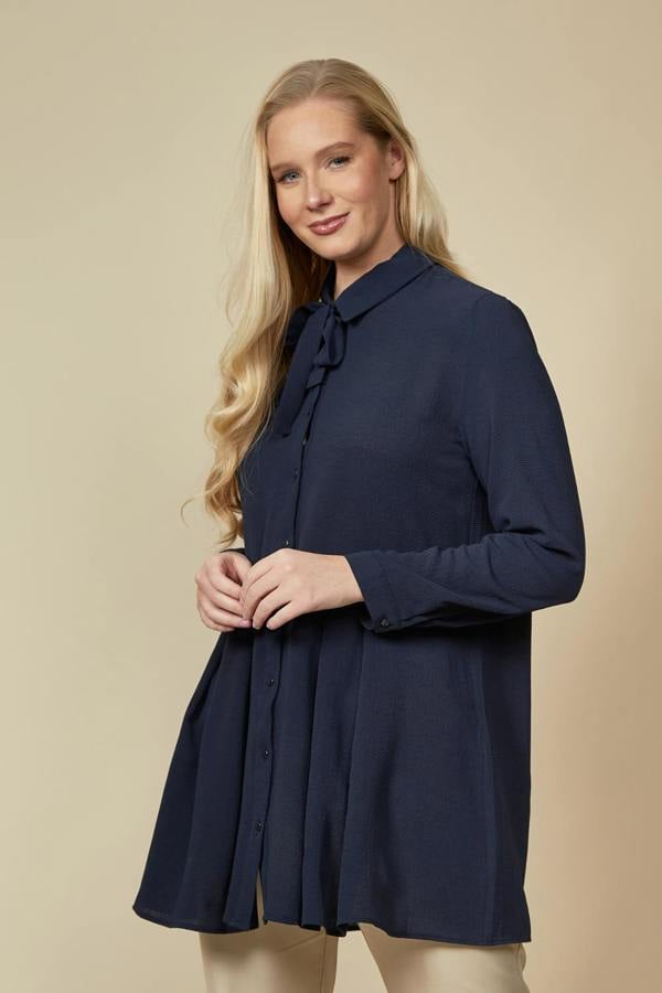 Hoxton Gal Oversized Long Sleeve Relaxed Pleated Fit Shirt with Tie Detail in Navy