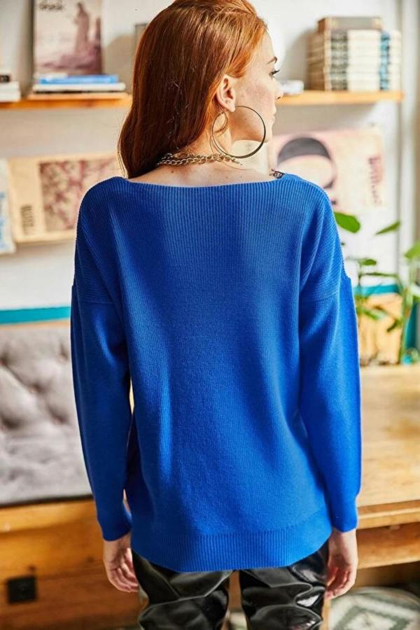 Hoxton Gal Lace-Collar Knit Blouse