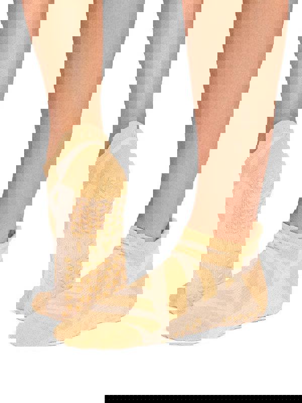 Tavi Savvy Grip Yoga Socks