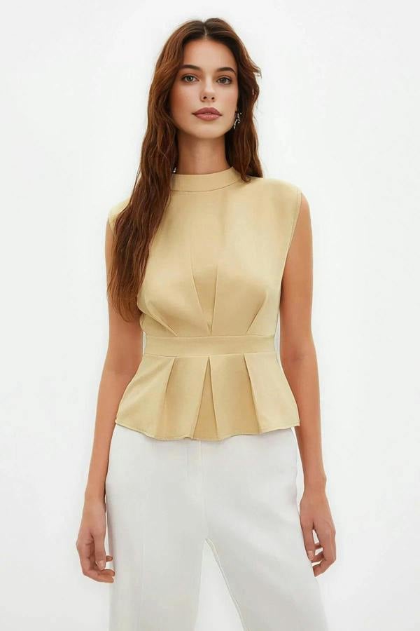 WOVCOR Woven Crew Neck Sleeveless Blouse