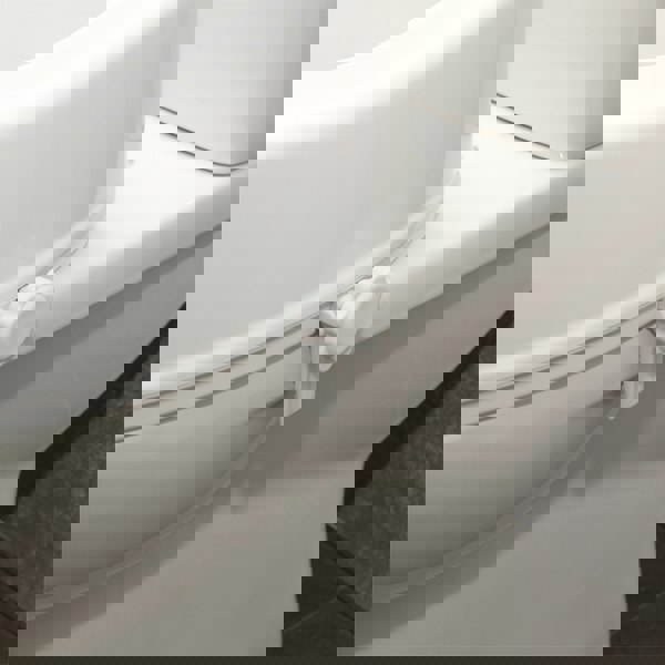 Aidapt 6 Inch Raised Toilet Seat lid