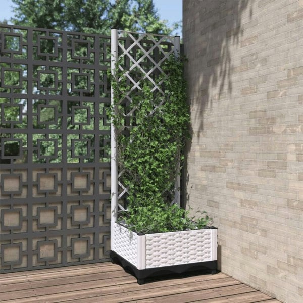 Berkfield Garden Planter with Trellis White 40x40x121.5 cm PP